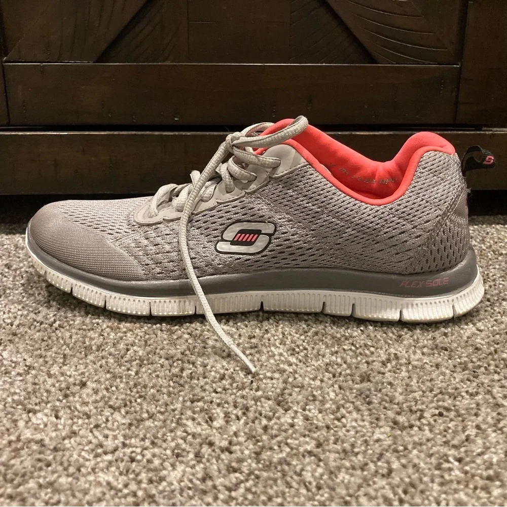 Skechers Womens Flex Appeal - Obvious Choice - 12058-LGCL Grey - Size 9